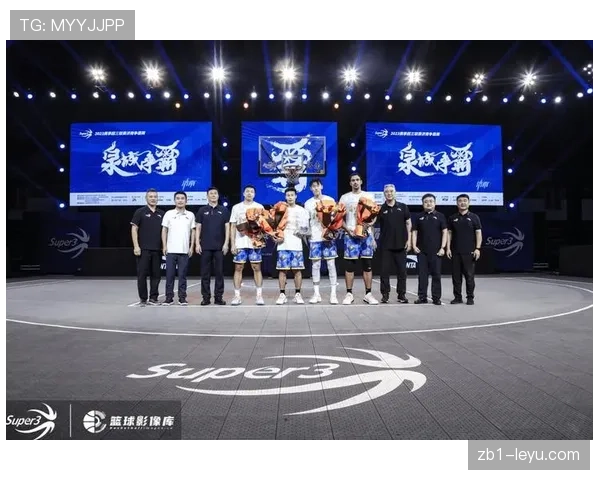 明星球员正面交锋：本赛季争冠格局重塑，谁将问鼎霸主宝座？