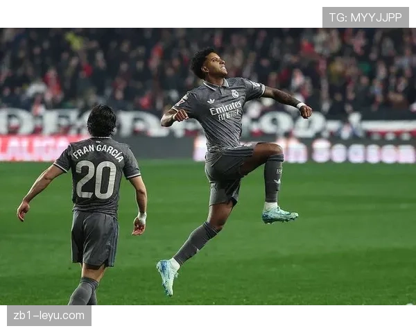 皇马右路新星罗德里戈传中建功，助球队逆转取胜再创佳绩