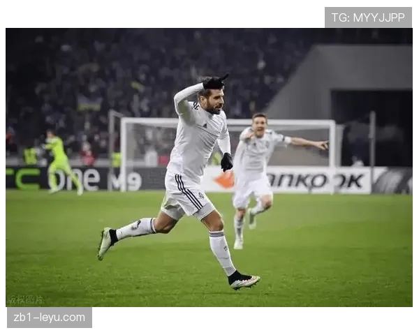 埃因霍温控球能力显著提升，稳健战术助力球队持续高光表现