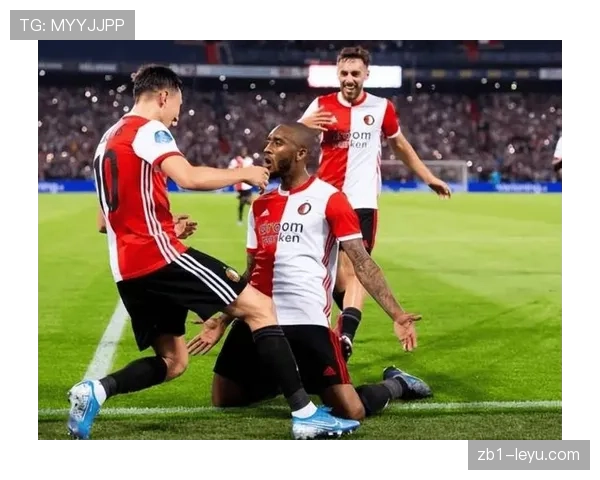 海伦芬持续展现顽强斗志,比赛节奏紧凑攻防转换频繁